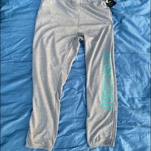 Nike jogger sweatpants BRAND NEW